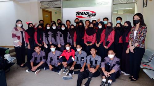 (Sept-2022) SMK Bina Prestasi Balikpapan visited PT Transkon Jaya Tbk