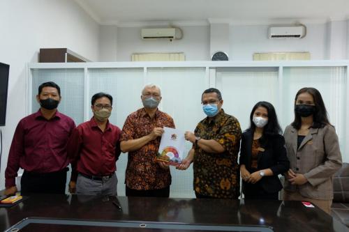 (Mar-2022) PT Transkon Jaya Tbk and Mulia University Balikpapan signed an MOU (Memorandum Of Understanding)